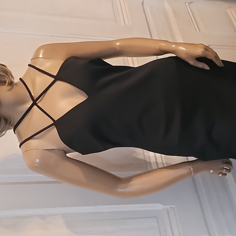 GUESS LBD - Picture 3 of 9